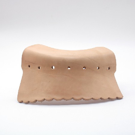 [绿草厂家批发]弯角皮 台球用品配件皮质黑8进球洞弯角皮量大价优