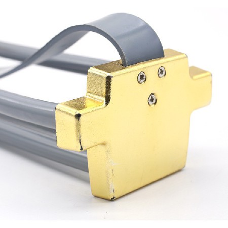 [厂家直销]台球轨道高档桌球塑料五金轨道斯诺克滑道量大价优批发